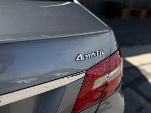 Used 2012 Mercedes-Benz E 350 4MATIC Sedan image 37