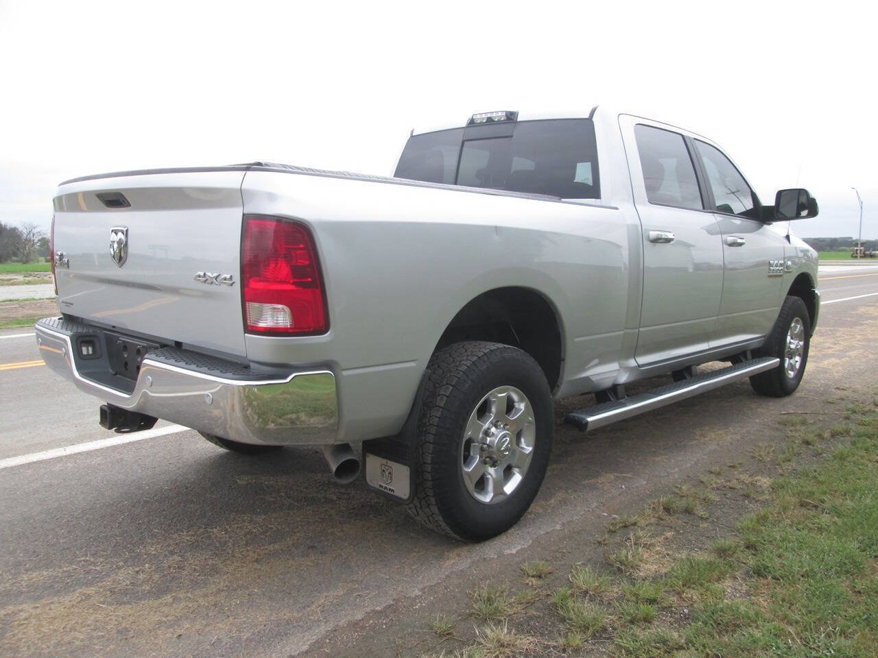 Used 2018 RAM 3500 Big Horn AWD/4WD image 6