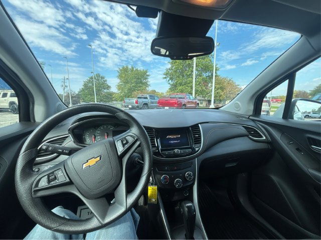 Used 2020 Chevrolet Trax LS w/ Tint and Cruise Package FWD image 20
