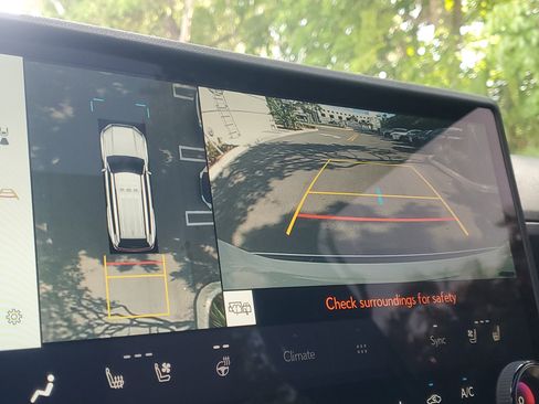 Used 2024 Lexus GX 550 image 29