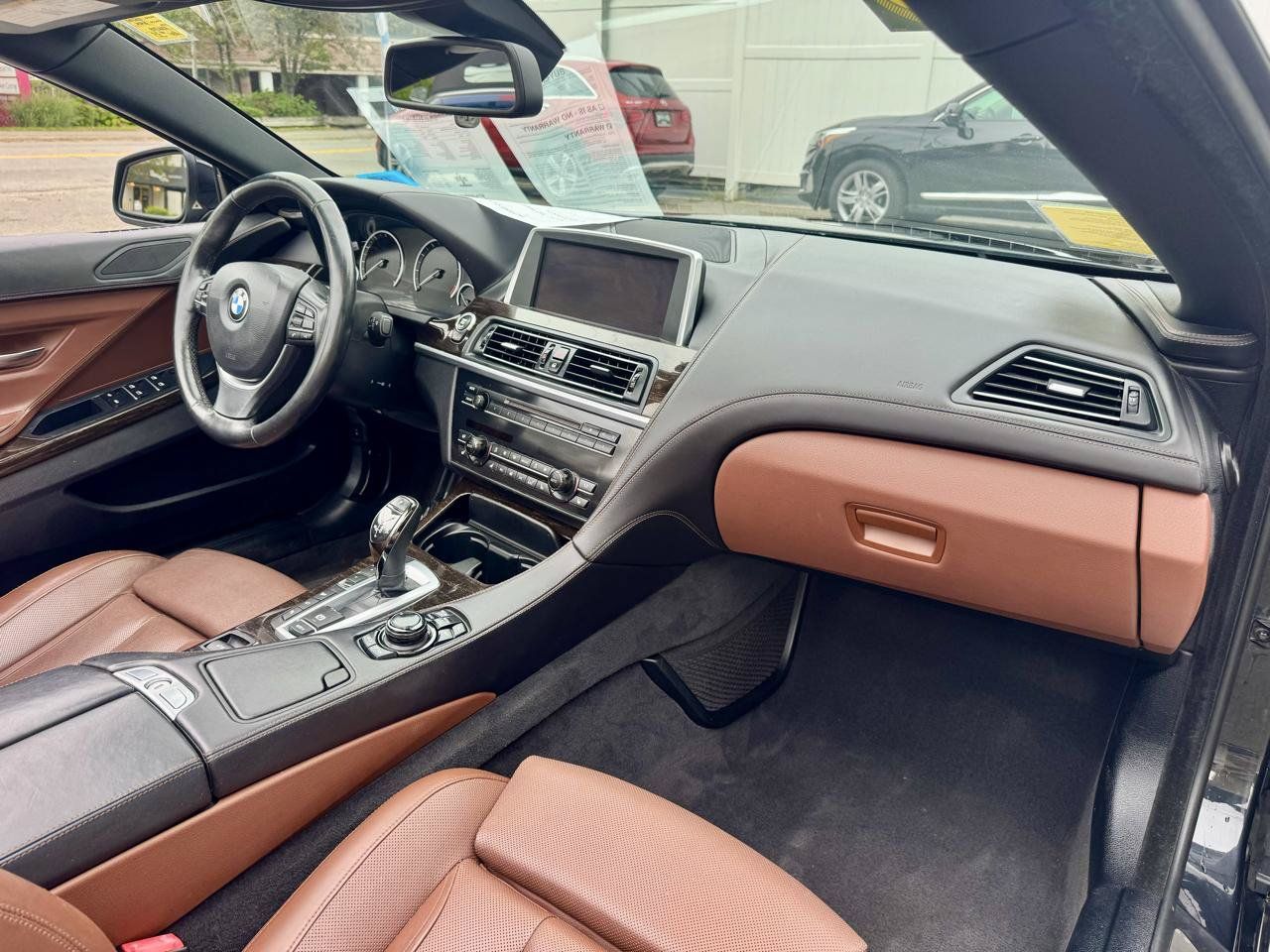 Used 2013 BMW 650i xDrive Convertible AWD/4WD image 24