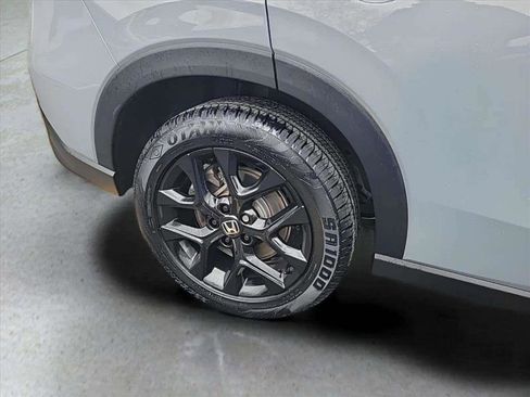 Used 2024 Honda HR-V Sport image 29