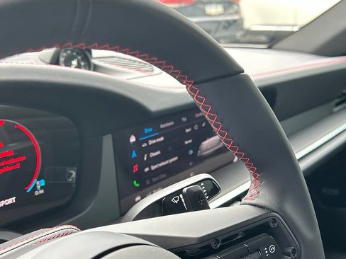 Certified 2026 Porsche 911 Carrera S RWD image 33