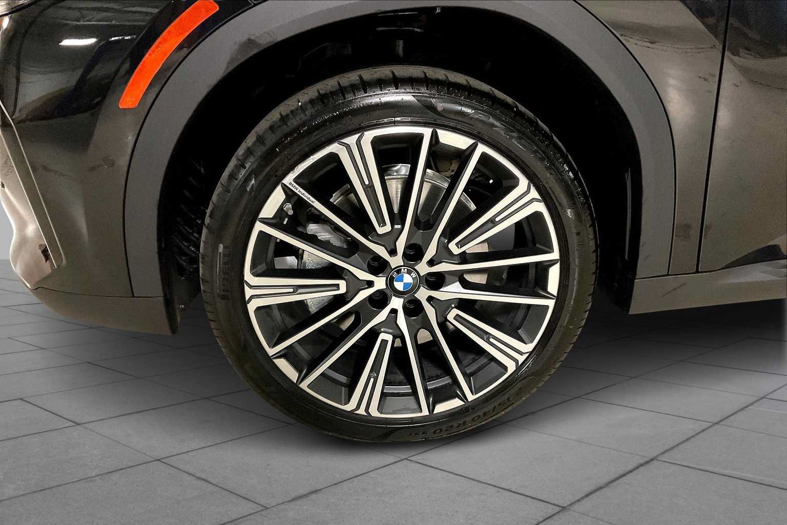 Used 2026 BMW X2 xDrive28i w/ Convenience Package AWD/4WD image 11