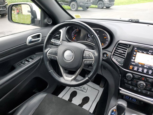 Used 2022 Jeep Grand Cherokee Laredo X AWD/4WD image 18