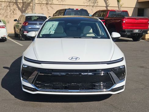 New 2025 Hyundai Sonata SEL image 2