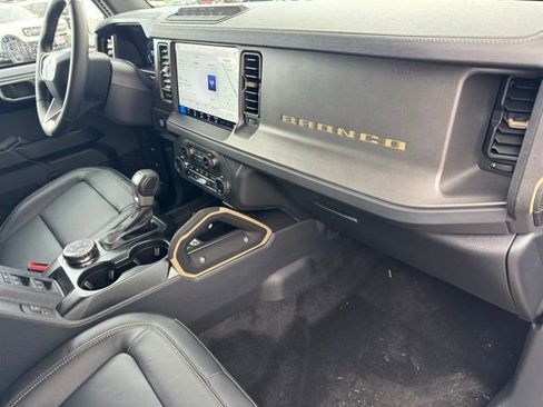 New 2025 Ford Bronco Badlands image 22