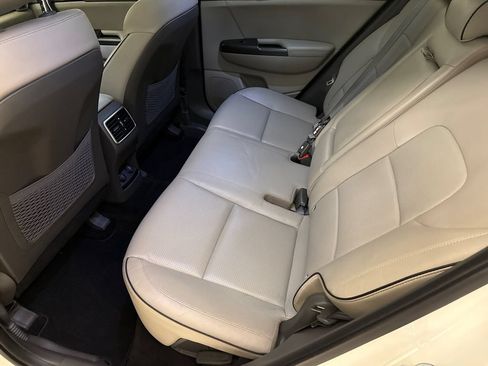 Used 2017 Kia Sportage EX w/ EX Technology Package FWD image 17