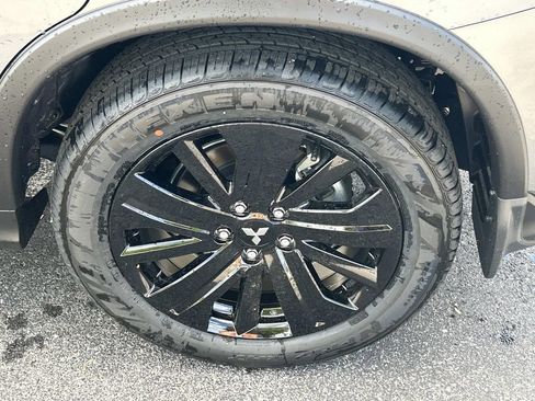 New 2026 Mitsubishi Outlander Sport LE image 10