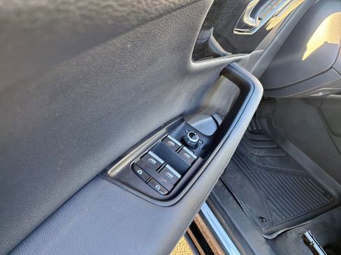 Used 2024 Audi Q7 3.0T Premium Plus image 2