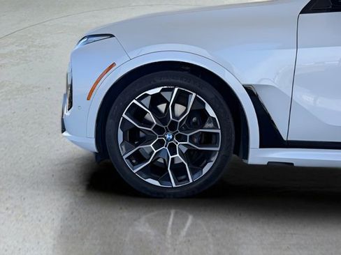 Certified 2023 BMW X7 xDrive40i w/ M Sport Package image 14