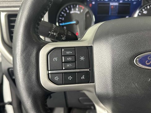 Used 2024 Ford Expedition Max XLT image 26