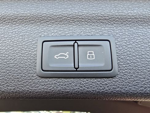 New 2025 Audi Q3 2.0T Premium Plus image 17