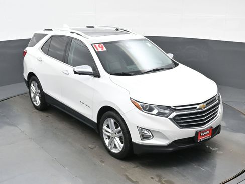 Used 2019 Chevrolet Equinox Premier AWD/4WD image 35