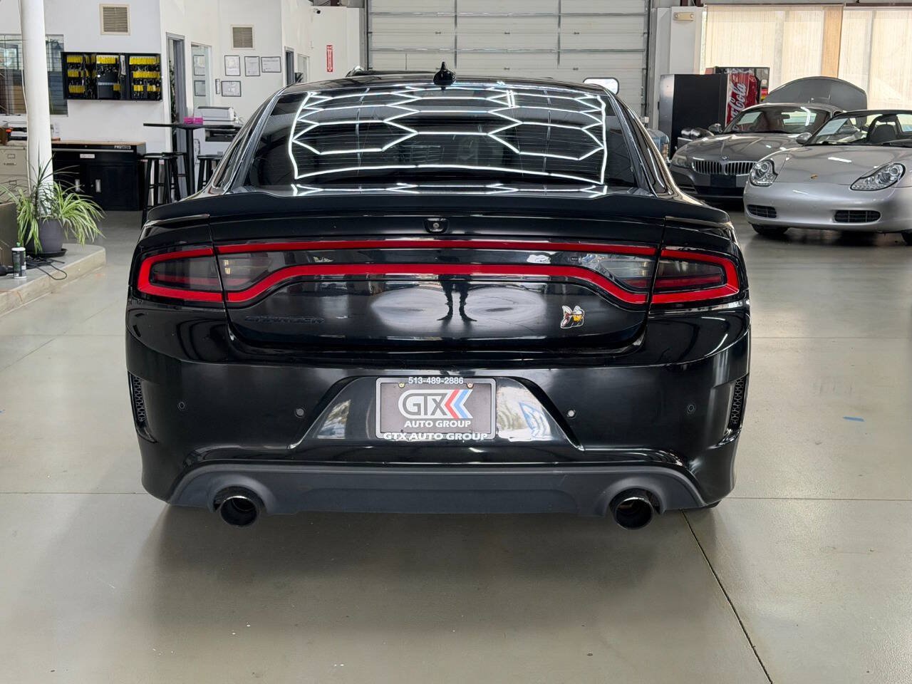 Used 2019 Dodge Charger Scat Pack RWD image 3