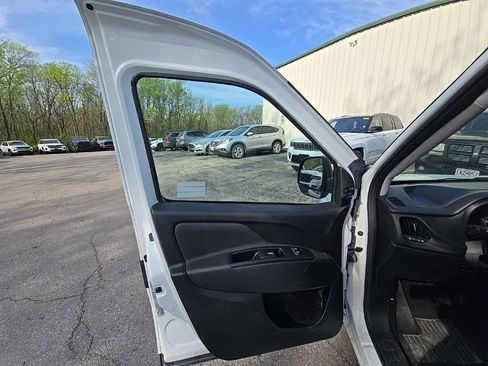 Used 2022 RAM ProMaster City Tradesman image 20