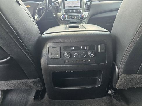 Used 2019 Chevrolet Suburban LT AWD/4WD image 52