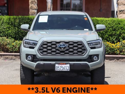 Used 2023 Toyota Tacoma TRD Off-Road AWD/4WD image 3