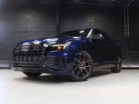 Used 2023 Audi SQ8 Prestige AWD/4WD image 5