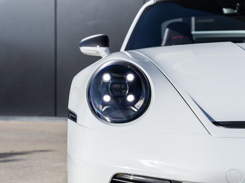 Used 2022 Porsche 911 GT3 image 26