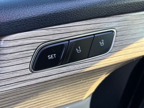 Used 2022 Hyundai Palisade Limited w/ Cargo Package image 14