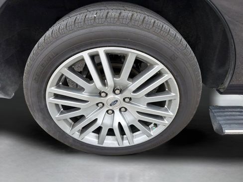 Used 2024 Ford Expedition Limited AWD/4WD image 34