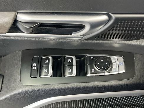 Used 2022 Kia Telluride EX w/ EX Premium Package image 18