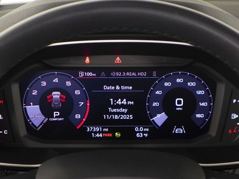 Used 2023 Audi Q3 2.0T Premium w/ Convenience Package image 28