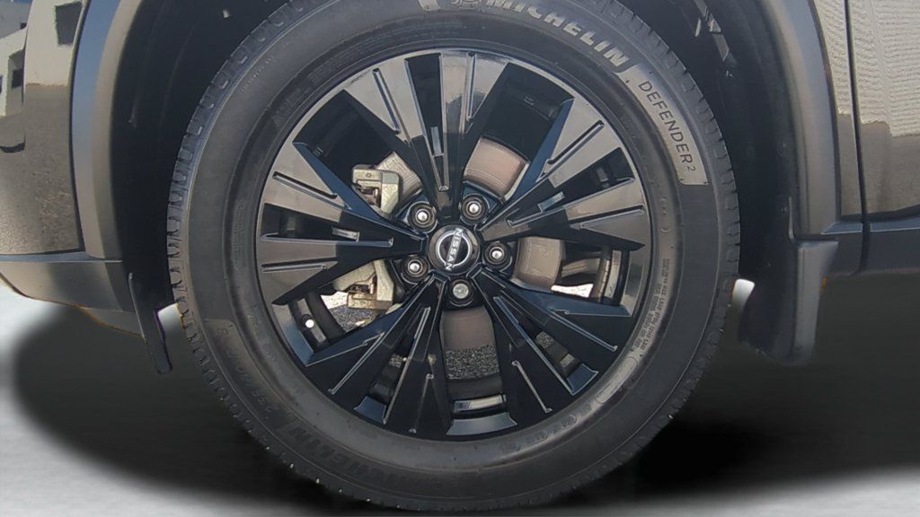 Certified 2023 Nissan Rogue SV w/ SV Premium B Package FWD image 26