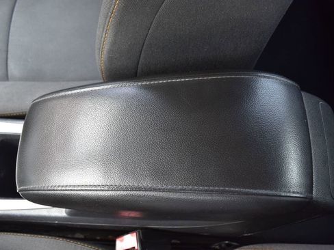 Used 2017 Chevrolet Cruze LS image 37