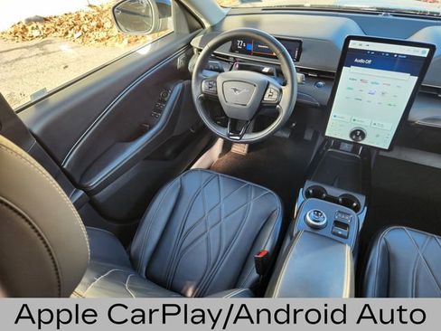 Used 2024 Ford Mustang Mach-E Select w/ Comfort Package Lite image 13