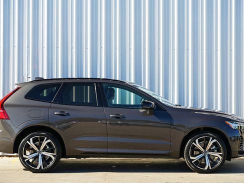 Used 2024 Volvo XC60 T8 Ultimate w/ Protection Package Premier image 54