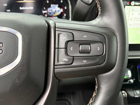 Used 2025 GMC Sierra 2500 AT4 w/ AT4 Premium Plus Package AWD/4WD image 14