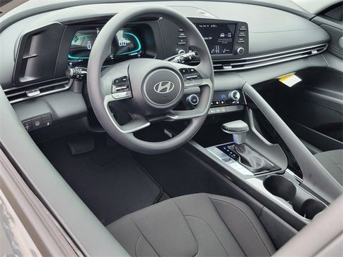New 2026 Hyundai Elantra Blue image 3