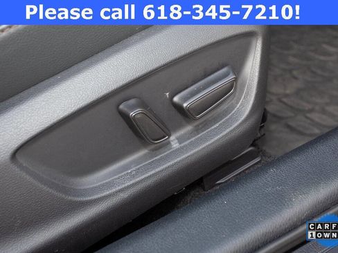 Used 2020 Toyota Camry XLE image 26