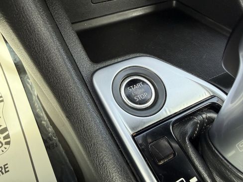 Used 2022 Nissan Sentra SV image 24