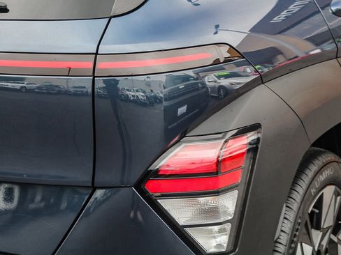 Certified 2024 Hyundai Kona SEL w/ Convenience Package image 10