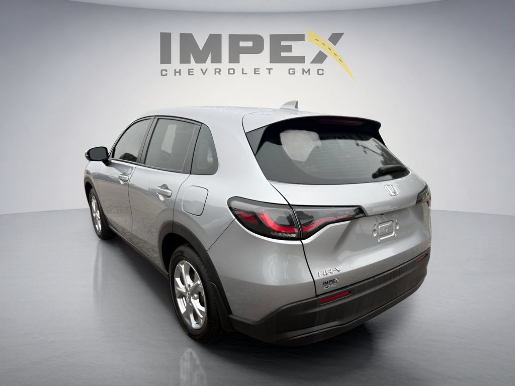 Used 2025 Honda HR-V LX image 3
