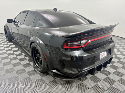Used 2021 Dodge Charger SRT Hellcat RWD image 3