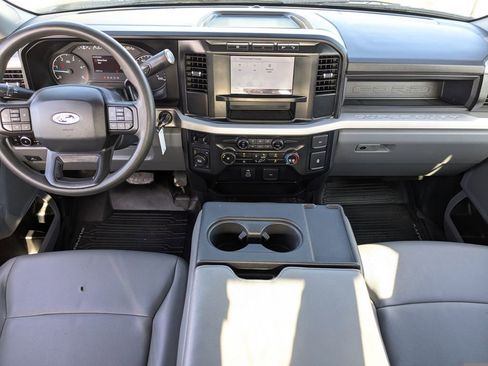 Used 2023 Ford F350 XL w/ FX4 Off-Road Package image 15