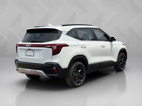 New 2026 Kia Seltos EX FWD image 5