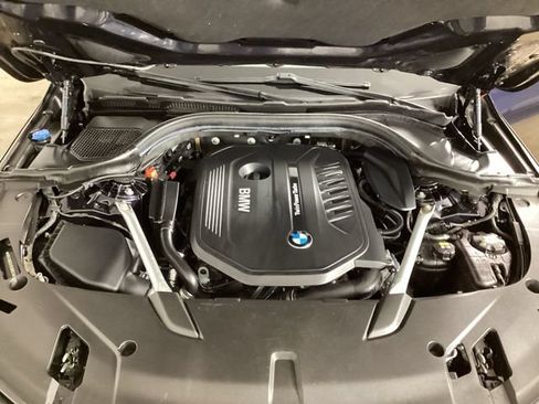 Used 2018 BMW 640i Gran Turismo xDrive AWD/4WD image 25