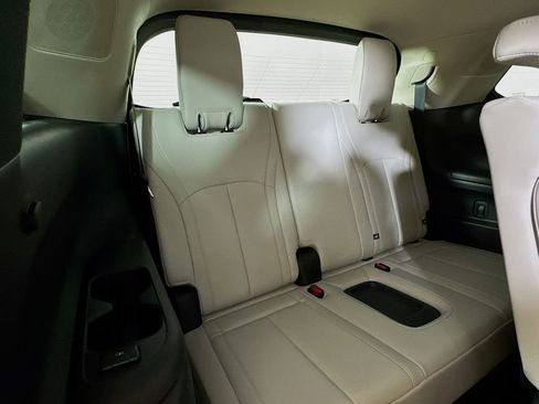 Certified 2026 INFINITI QX60 Luxe w/ Cargo Package AWD/4WD image 36