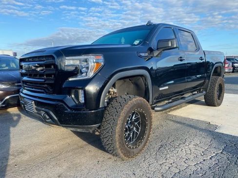 Used 2021 GMC Sierra 1500 Elevation w/ X31 Off-Road Package image 3