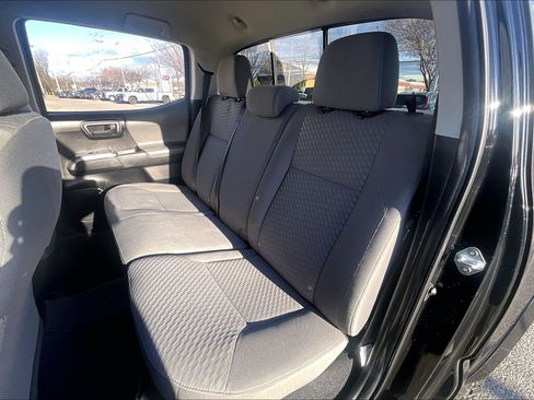 Used 2022 Toyota Tacoma SR5 image 30