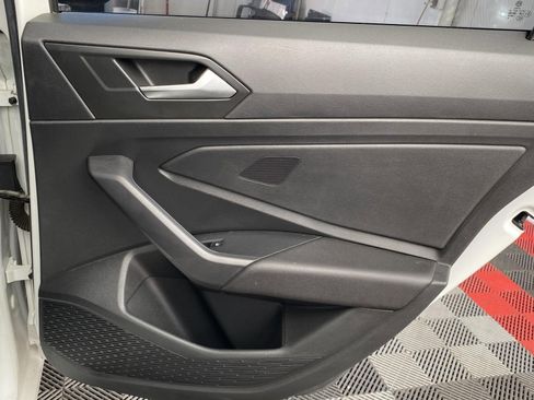 Used 2019 Volkswagen Jetta SE image 10