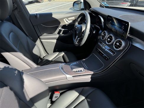 Certified 2022 Mercedes-Benz GLC 300 4MATIC image 28