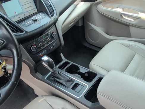 Used 2018 Ford Escape SEL w/ Ford Safe & Smart Package FWD image 29