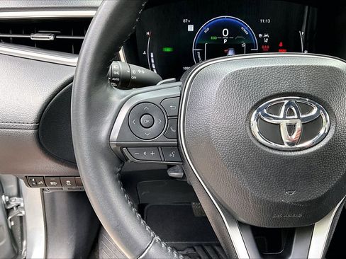 Used 2024 Toyota Corolla Cross AWD Hybrid w/ Convenience Package image 10