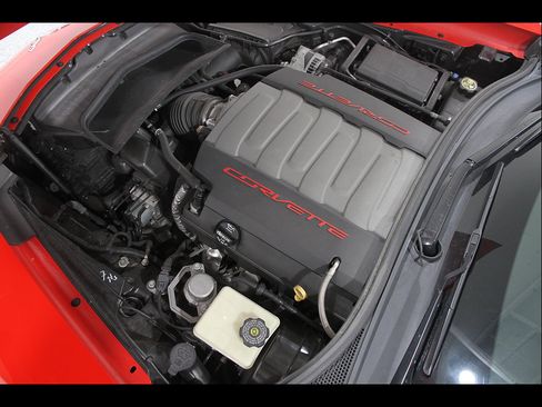 Used 2014 Chevrolet Corvette Stingray Convertible w/ 3LT Preferred Equipment Group RWD image 25